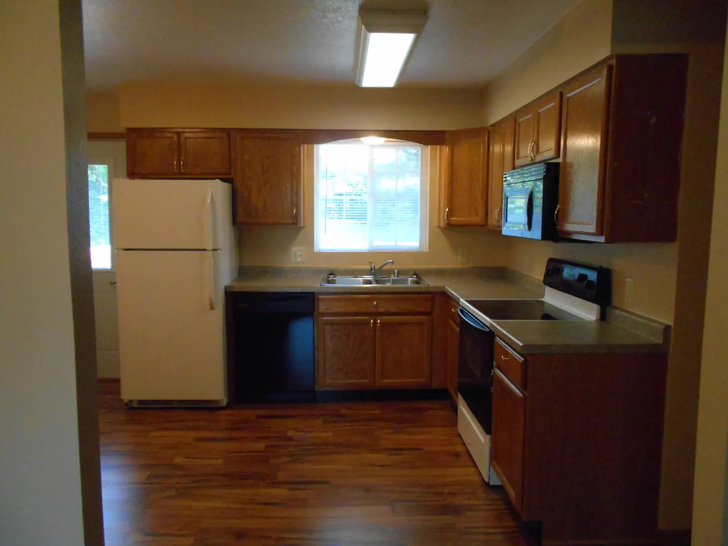 J & L Properties of River Falls, LLC