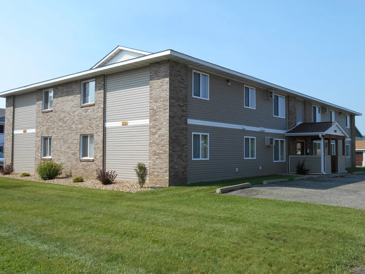 J & L Properties of River Falls, LLC